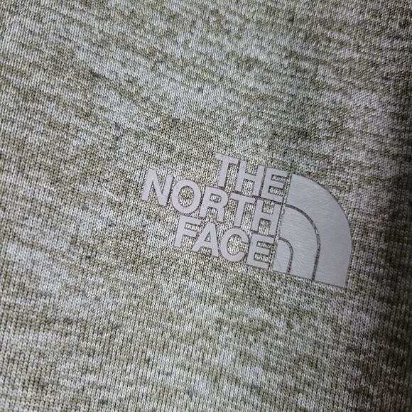 The North Face Gray Quarter-Zip Thermal Layer Pullover - Picture 3 of 12